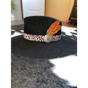 Charlie 1 Horse Black Felt Hat